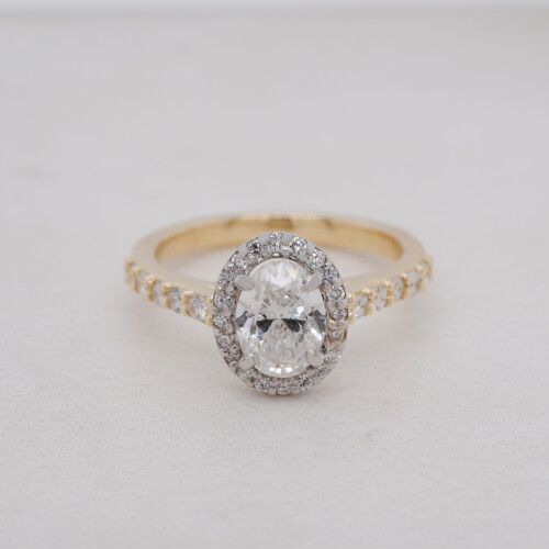 Oval Diamond Halo Ring